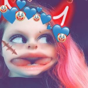 Meet your Posher, Brittney